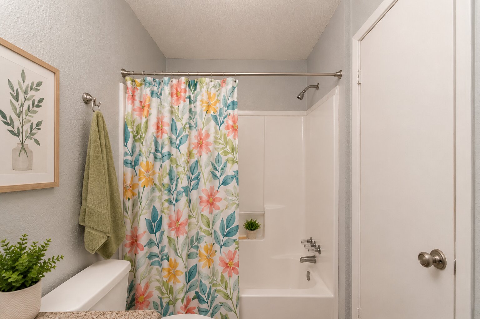 100 Uhland Road, Unit 3 San Marcos, TX 78666 - Photo 10 of 20 Your bathroom! This photo has been virtually staged.