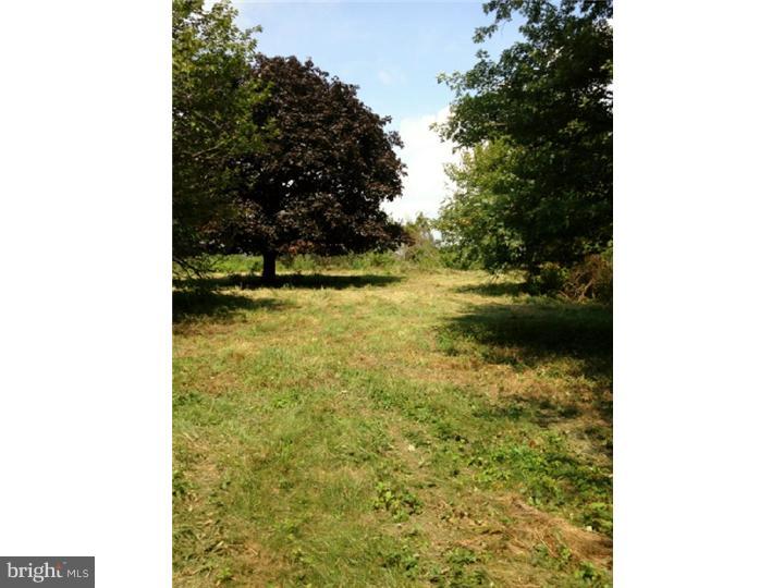 595 Lincoln Road Pilesgrove, NJ 08098 - Photo 1 of 8