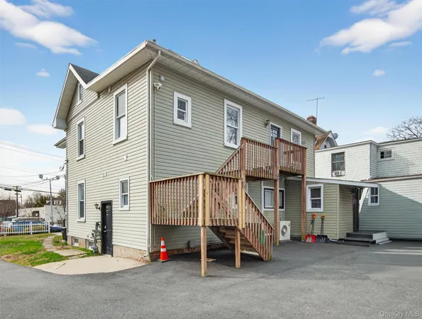 $880,000 | 24 East Park Place, Suffern, NY 10901