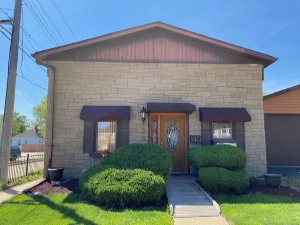 $116,900 | 337 Creve Coeur Street, LaSalle, IL 61301