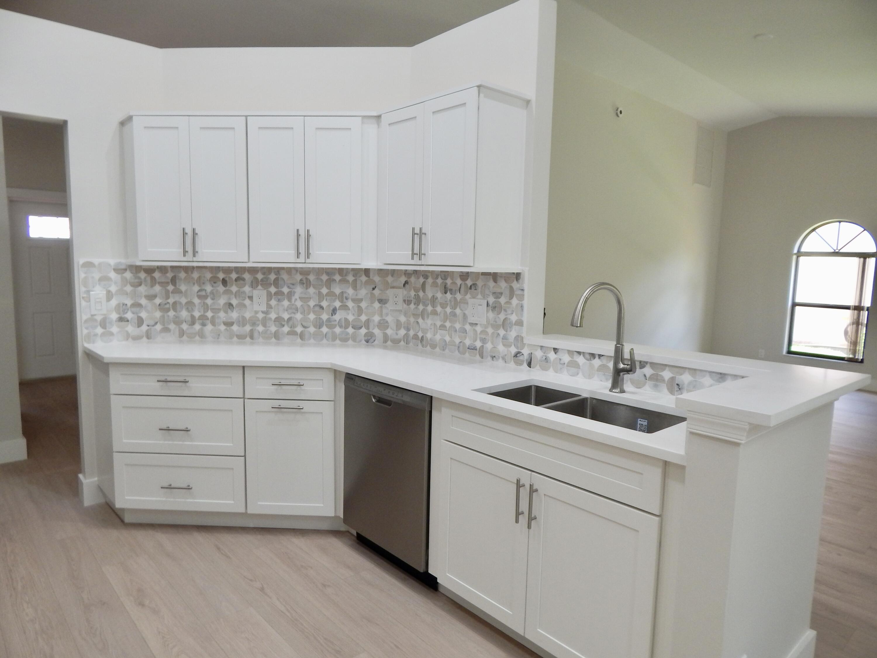 22864 Marbella Circle Boca Raton, FL 33433 - Photo 9 of 56 DSCN9191