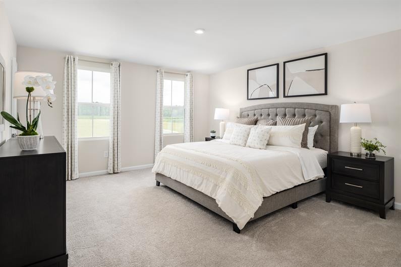 627 Merle Avenue Franklin, KY 42134 - Photo 11 of 19 a bedroom with a bed and window