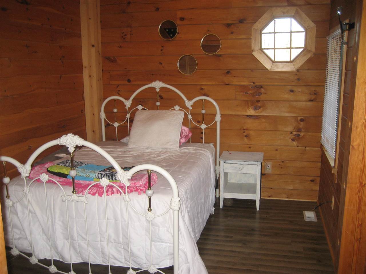 2046 Nicholas Road Auburn, MI 48611 - Photo 28 of 39 Gallery Image 28
