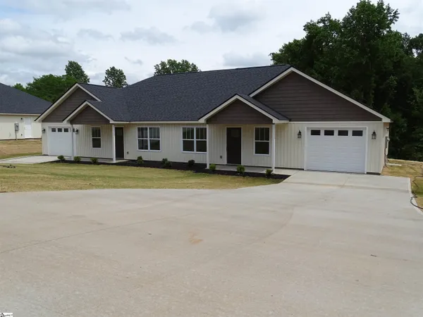 $425,000 | 242-246 Brewton Road, Spartanburg, SC 29301