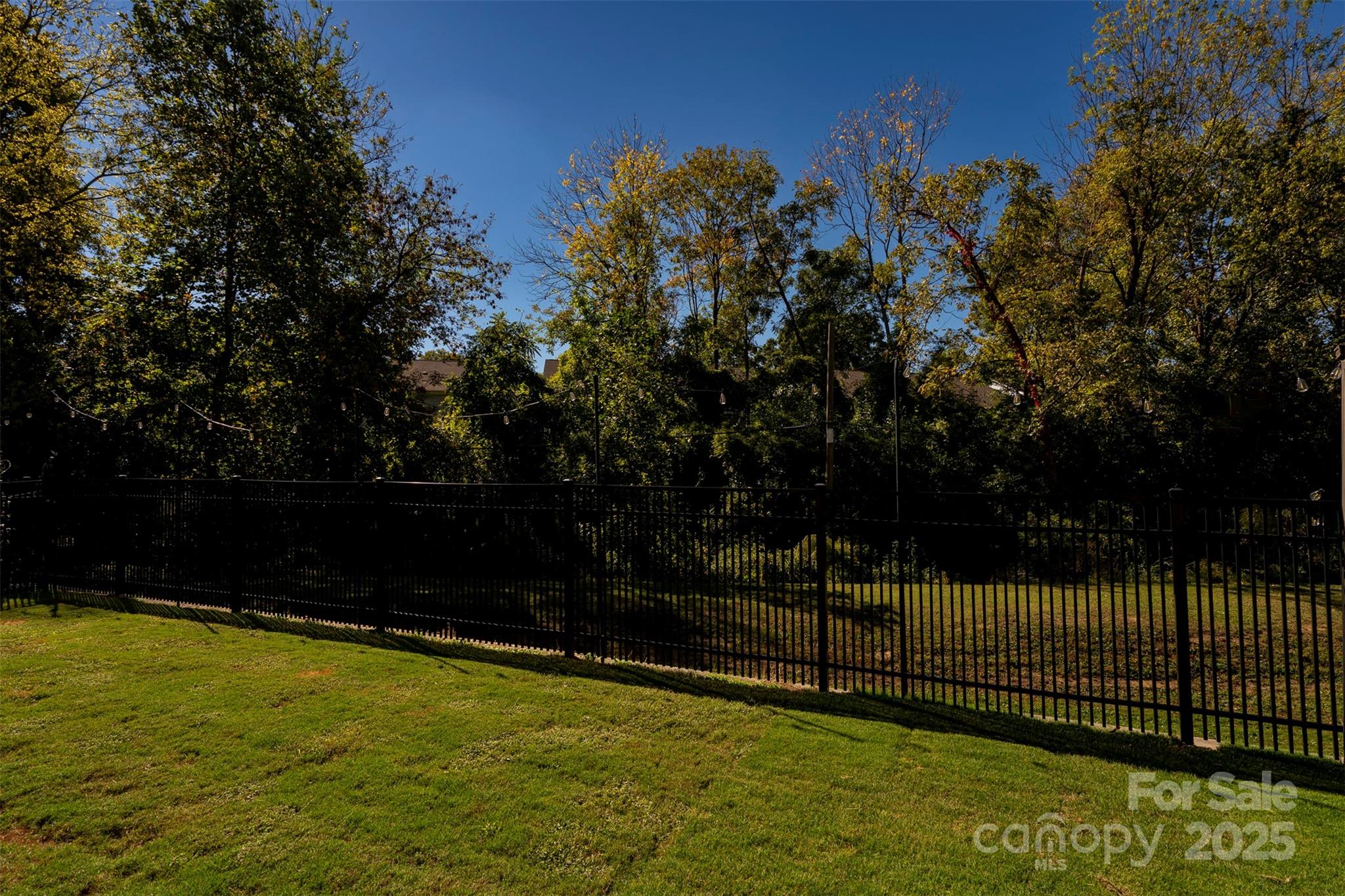 2523 Lola Avenue Charlotte, NC 28205 - Photo 35 of 40 a view of a tennis court