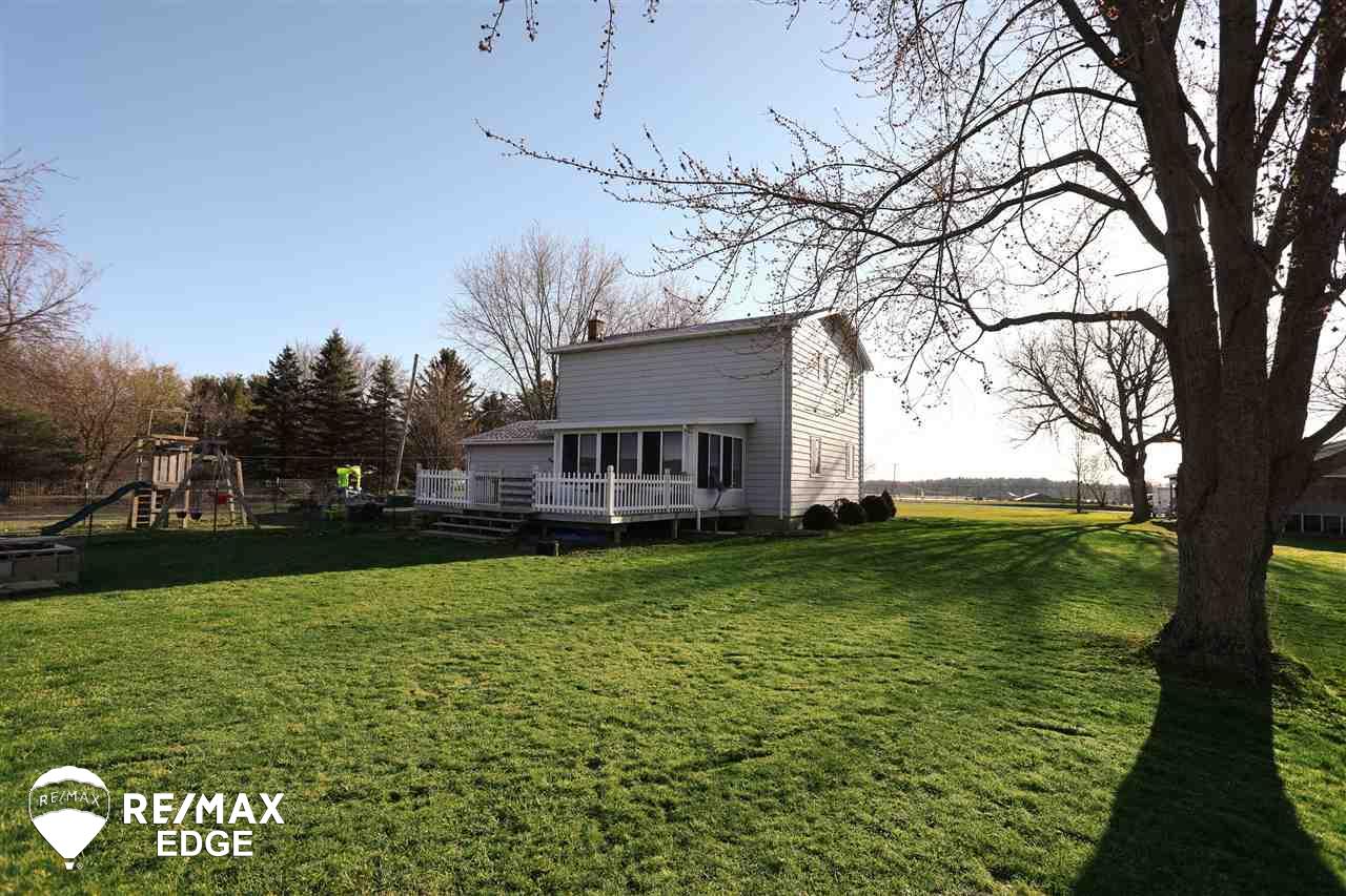 2129 North Baxter Road Davison, MI 48423 - Photo 2 of 18 50037536-1.JPG