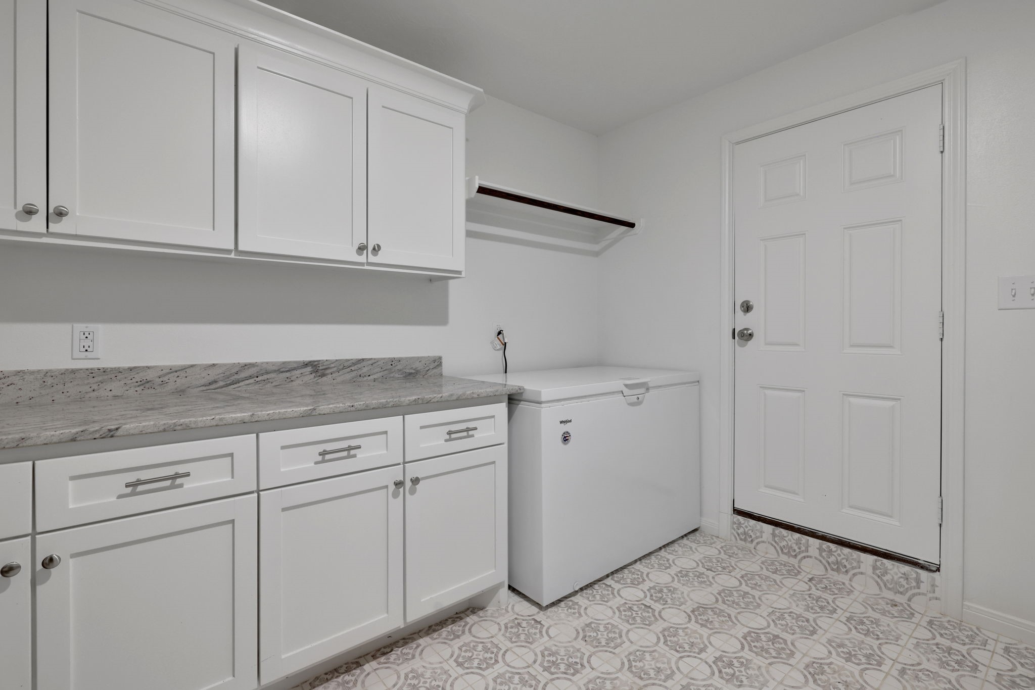 20 Ridgeway Drive Coldspring, TX 77331 - Photo 24 of 40 a view of cabinets a sink and dishwasher in a white cabinet