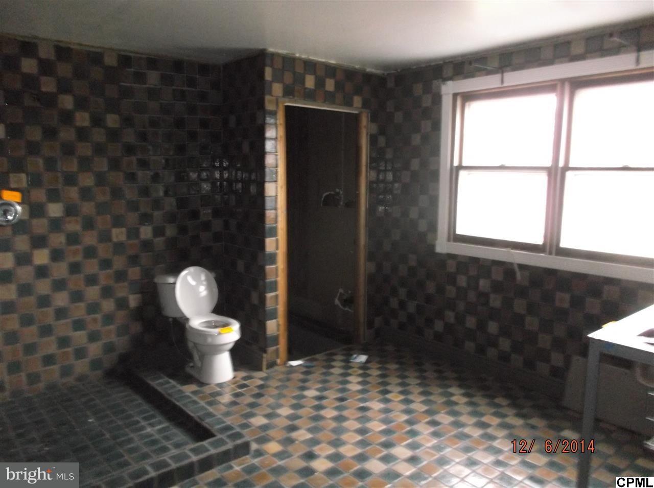419 Rutherford Road Harrisburg, PA 17109 - Photo 6 of 10 Gallery Image 6