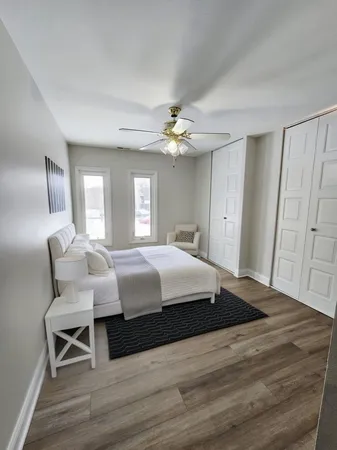 $2,100 | 1550 Sandpebble Drive, Unit 210, Wheeling, IL 60090