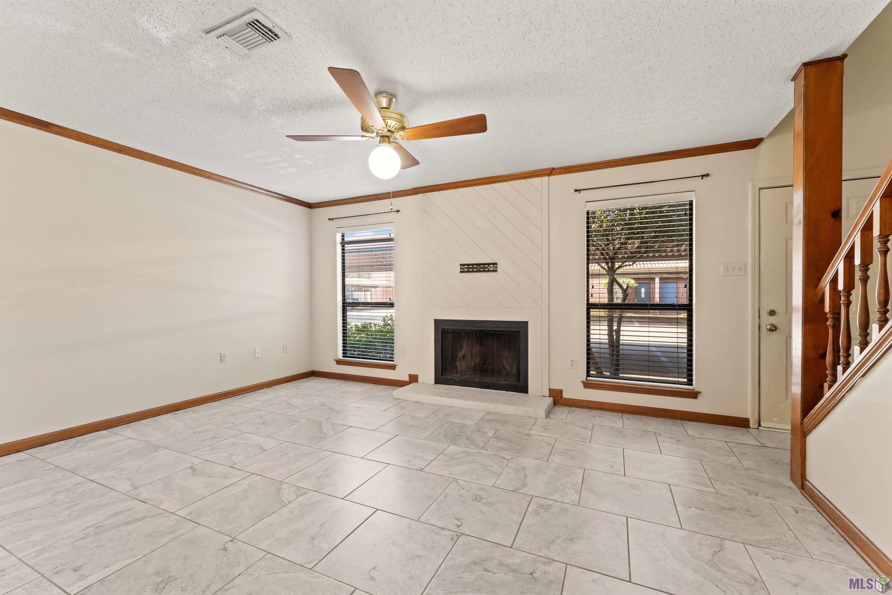 974 Ridgepoint Court, Unit 974 Baton Rouge, LA 70810 - Photo 4 of 23