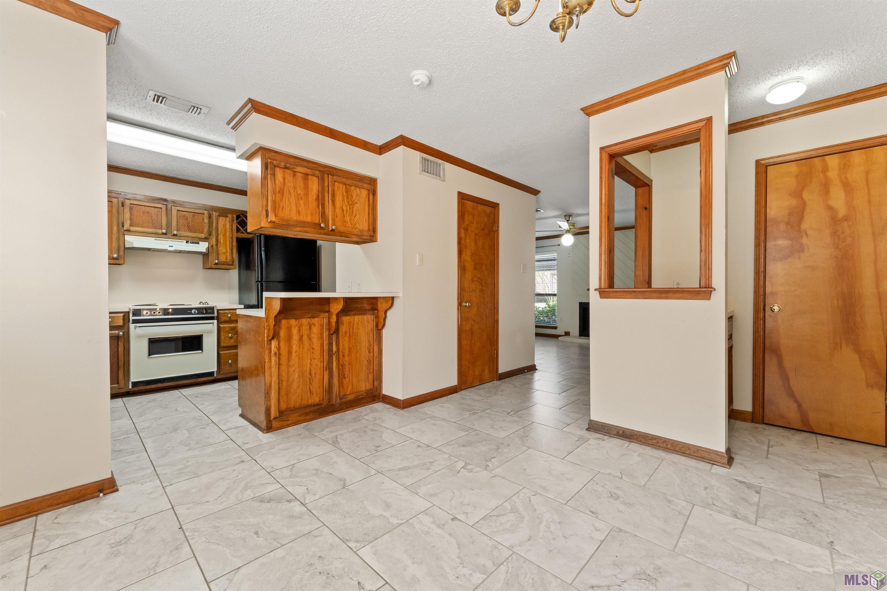 974 Ridgepoint Court, Unit 974 Baton Rouge, LA 70810 - Photo 8 of 23