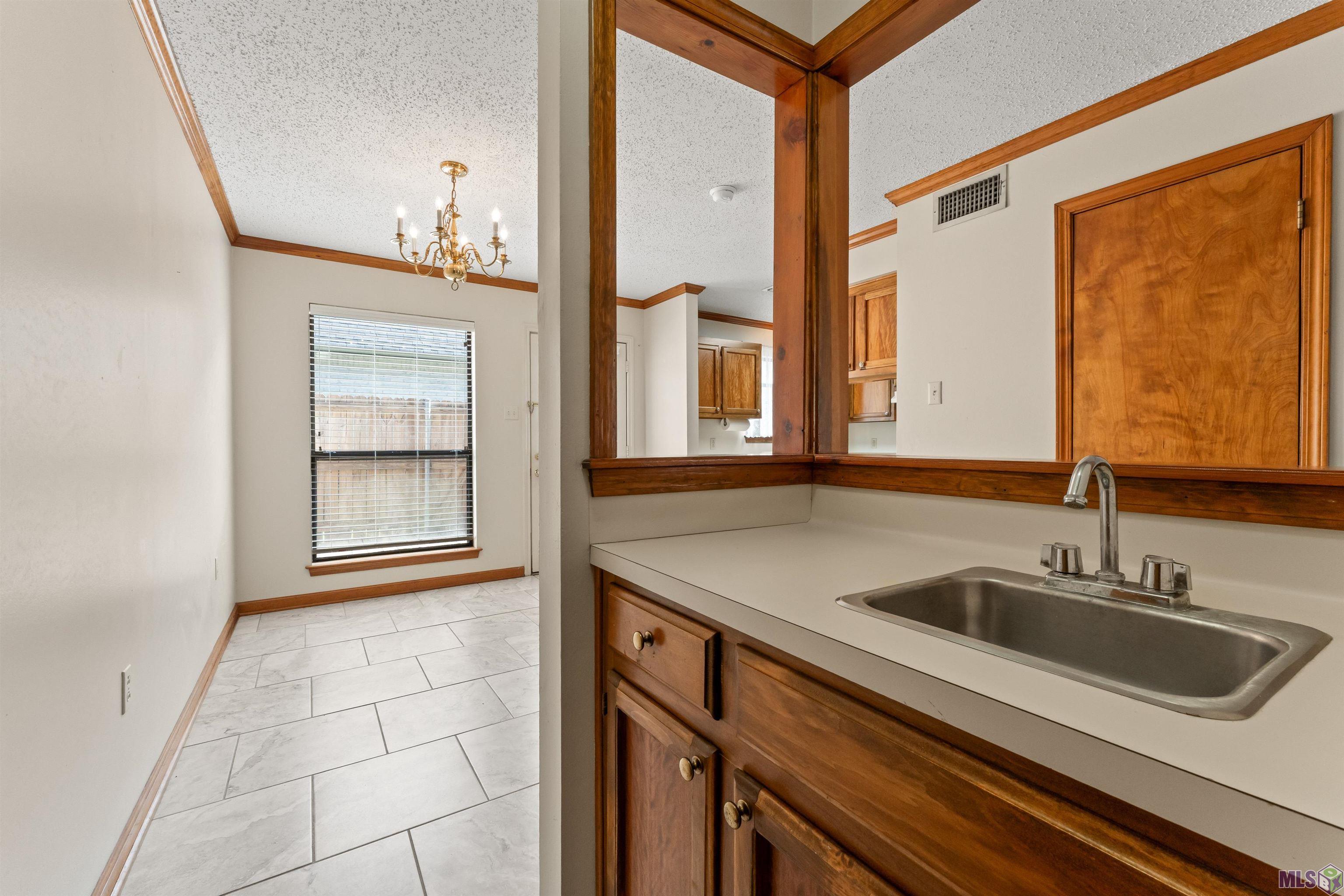 974 Ridgepoint Court, Unit 974 Baton Rouge, LA 70810 - Photo 9 of 23