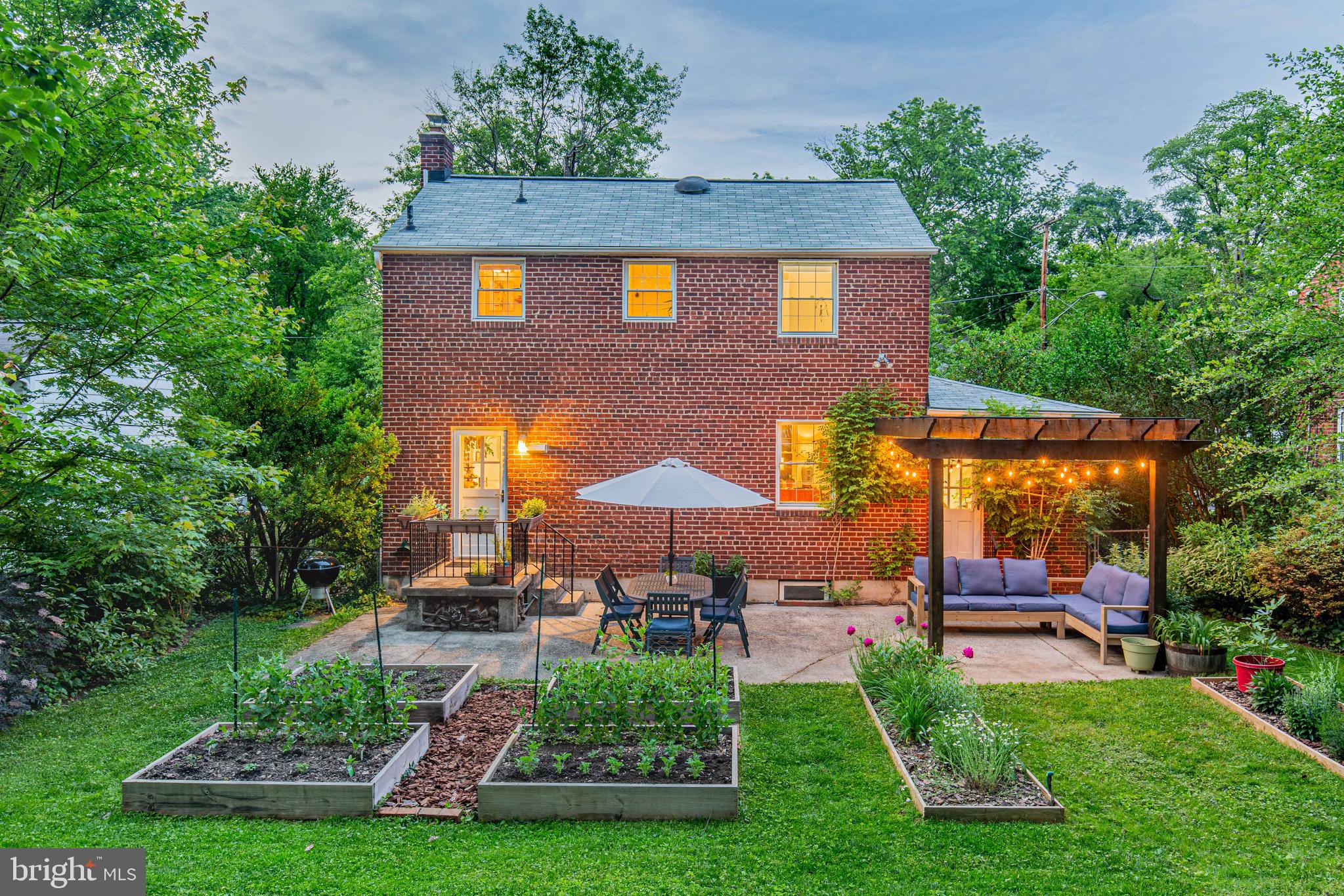 1204 Godwin Drive Silver Spring, MD 20901 - Photo 4 of 27