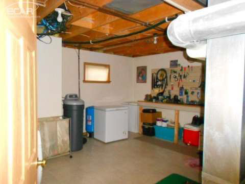 2995 Parmenter Road Corunna, MI 48817 - Photo 39 of 53 20422656-38.JPG