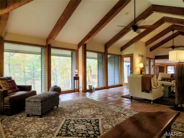 $1,100,000 | 5 Chesterfield Lakes Road, Chesterfield, MO 63005