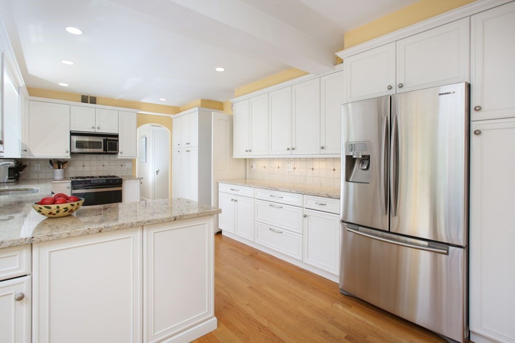 45 Ferncroft Road Newton, MA 02468 - Photo 11 of 25