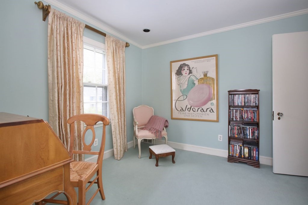45 Ferncroft Road Newton, MA 02468 - Photo 17 of 25