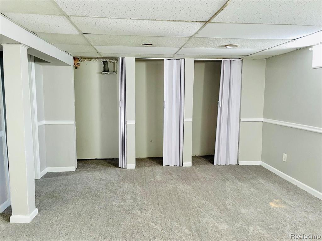 22005 David Avenue Eastpointe, MI 48021 - Photo 15 of 19