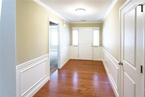 $2,095 | 4719 Sweet Water Drive, Gainesville, GA 30504