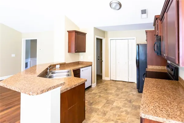 $2,095 | 4719 Sweet Water Drive, Gainesville, GA 30504