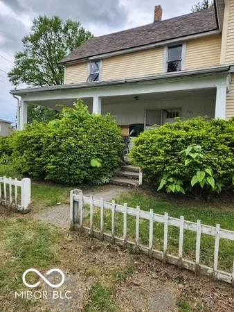 $137,900 | 306 North Fulton Street, Parker City, IN 47368