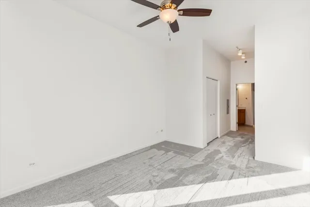 $385,000 | 1600 South Indiana Avenue, Unit 908, Chicago, IL 60616