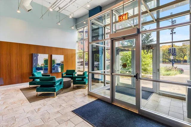 $385,000 | 1600 South Indiana Avenue, Unit 908, Chicago, IL 60616