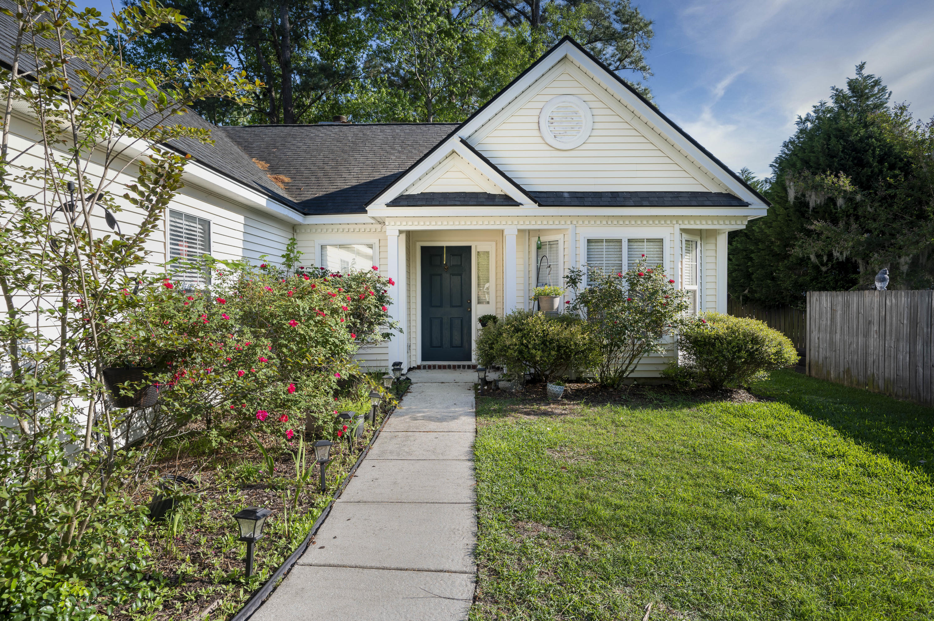 603 Carters Grove Road Charleston, SC 29414 - Photo 2 of 13 Carters Grove (2 of 14)