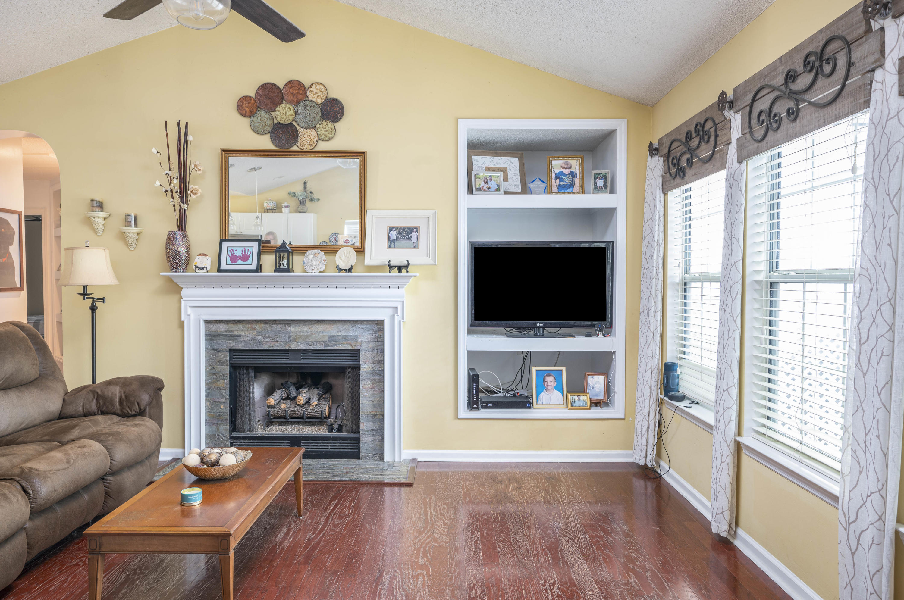 603 Carters Grove Road Charleston, SC 29414 - Photo 7 of 13 Carters Grove (12 of 14)
