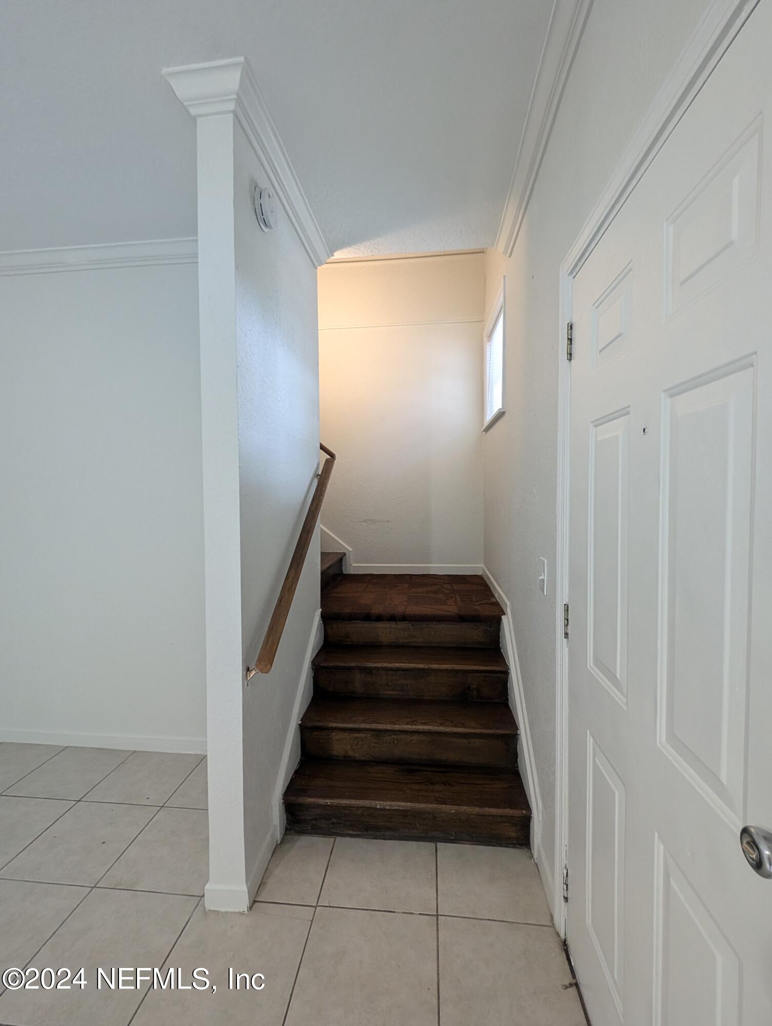 114 Cedar Street, Unit 8 St. Augustine, FL 32084 - Photo 16 of 39 a view of entryway