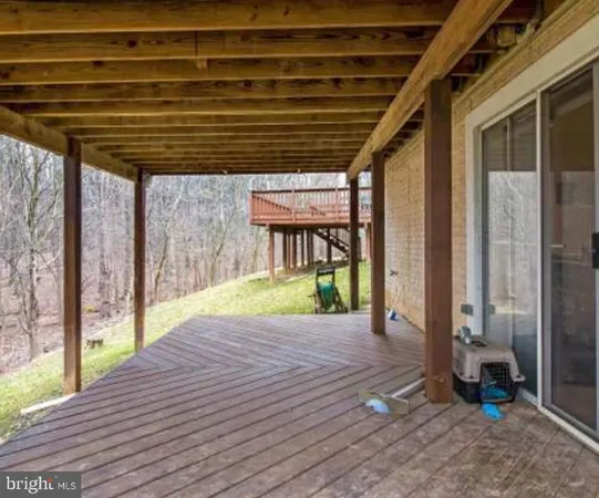 a view of an indoor porch
