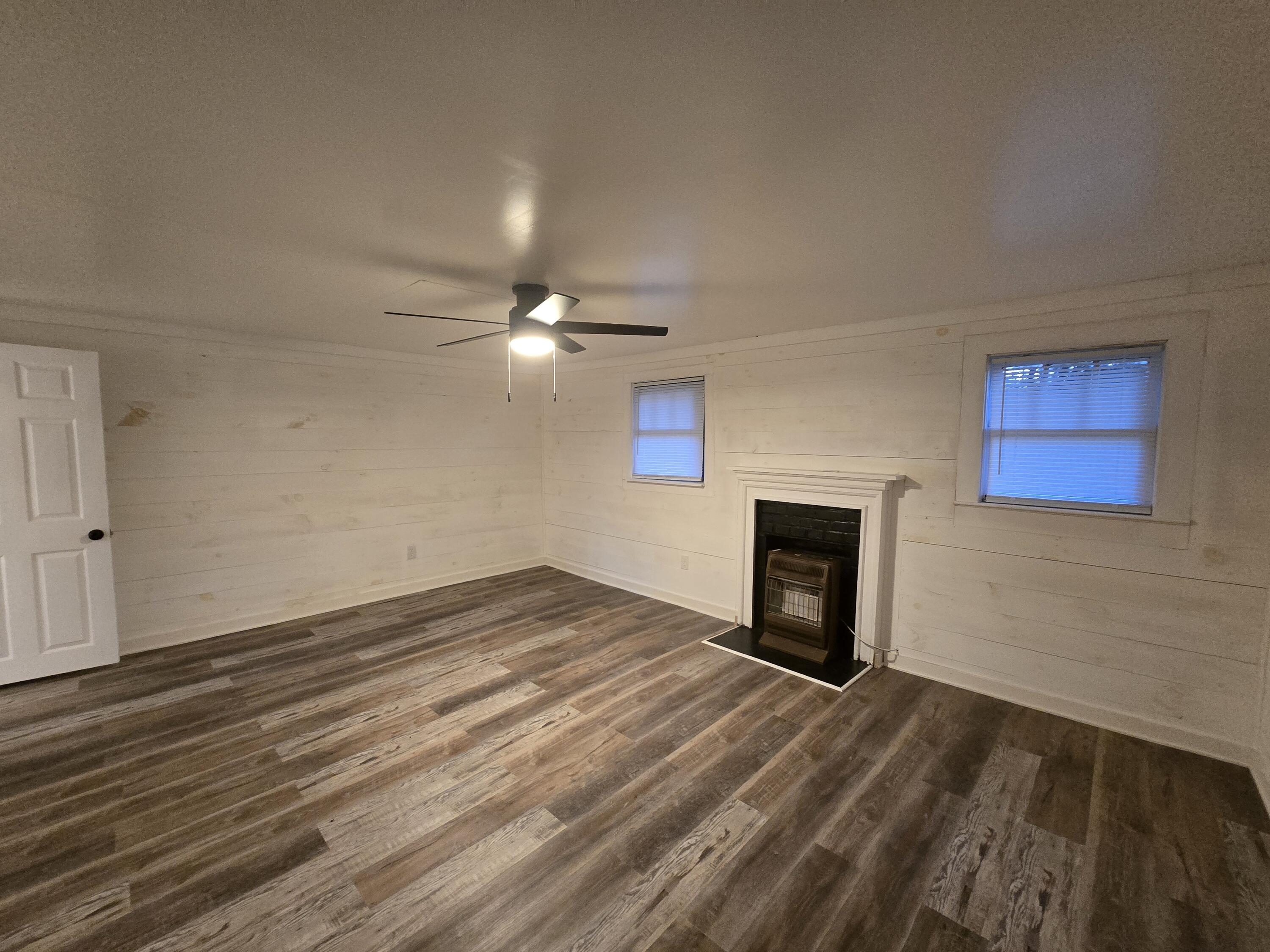 13711 Sherwood Road Sherwood, TN 37376 - Photo 13 of 31 20260119_170356