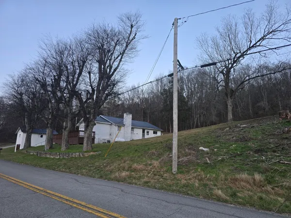 $175,000 | 13711 Sherwood Road, Sherwood, TN 37376