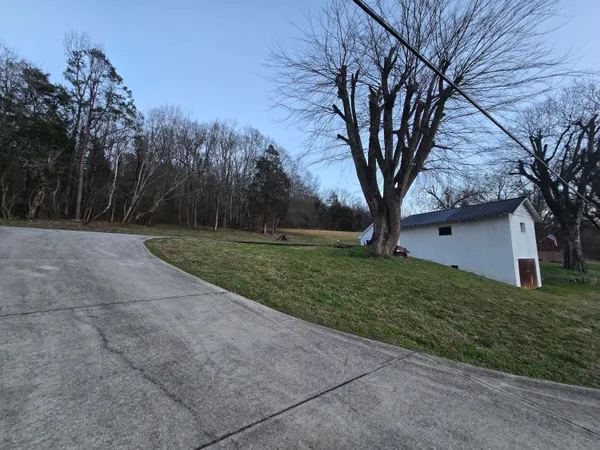 $175,000 | 13711 Sherwood Road, Sherwood, TN 37376