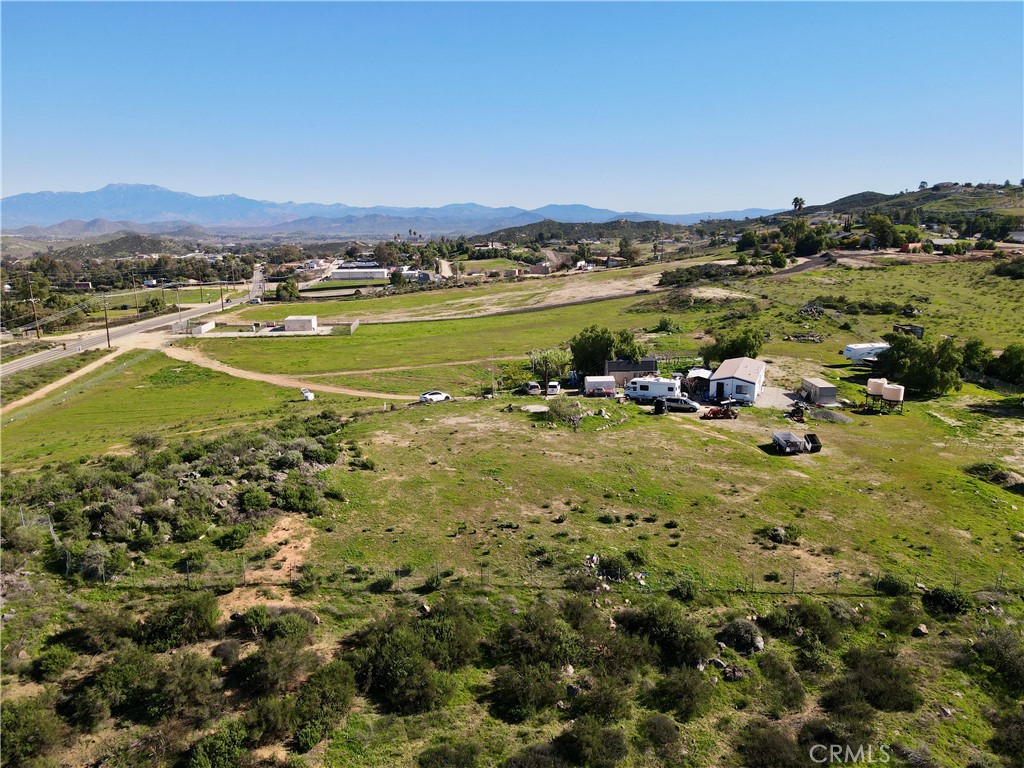 25099 Bundy Canyon Road Menifee, CA 92584 - Photo 12 of 16 a view of an ocean and a mountain