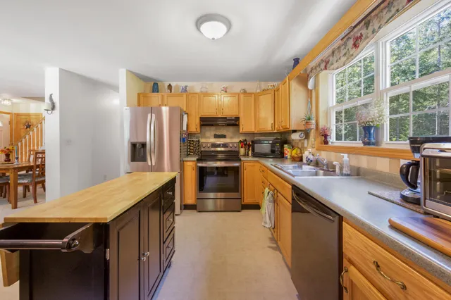 $449,000 | 97 Crabtree Circle, Hancock, ME 04640