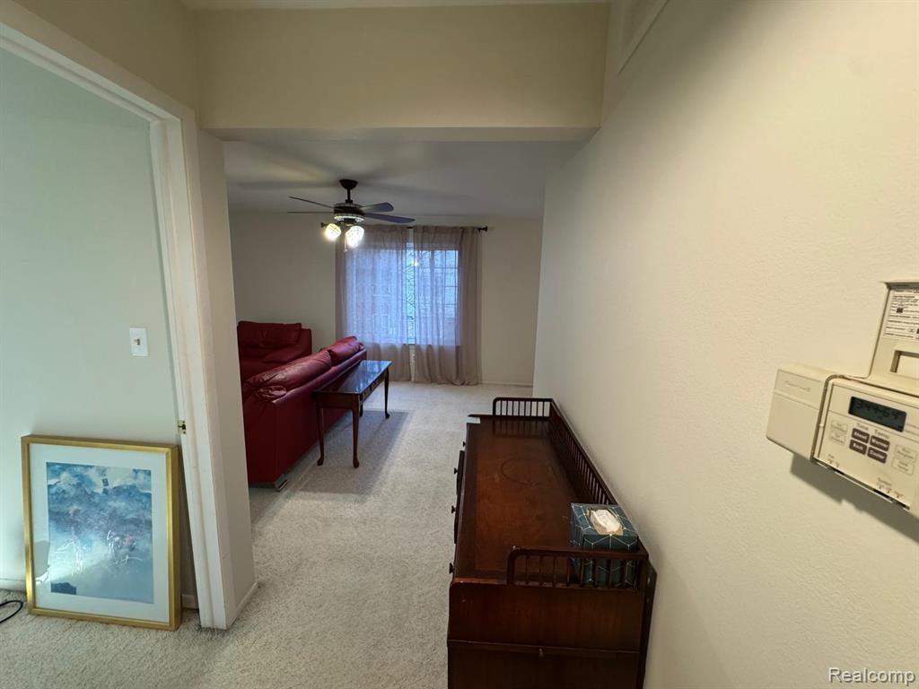 30212 Southfield Road, Unit 237 Southfield, MI 48076 - Photo 3 of 27