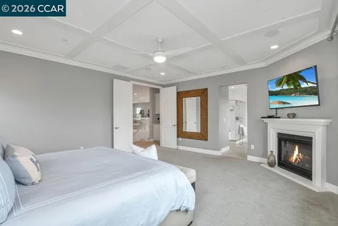 $950,000 | 5449 Mountain Rdg Way, Antioch, CA 94531