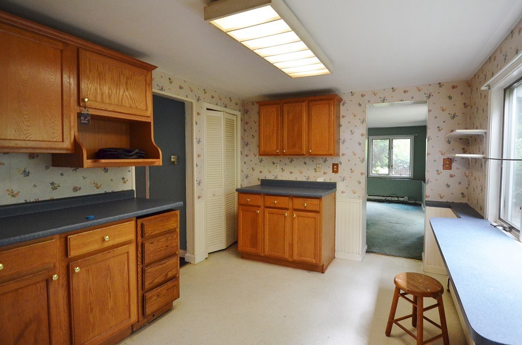 20 Radcliffe Road Billerica, MA 01821 - Photo 16 of 26