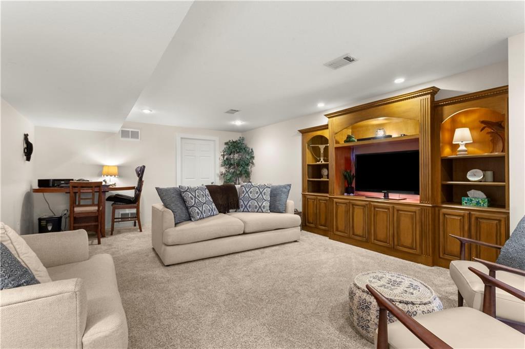 5816 Northeast Ruby Court Lee's Summit, MO 64064 - Photo 41 of 50