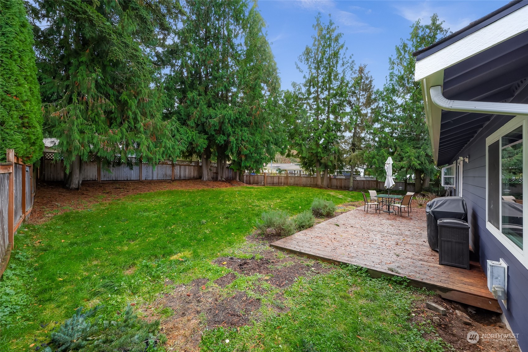 19227 29th Avenue Southeast Bothell, WA 98012 - Photo 32 of 38 Gallery Image 32