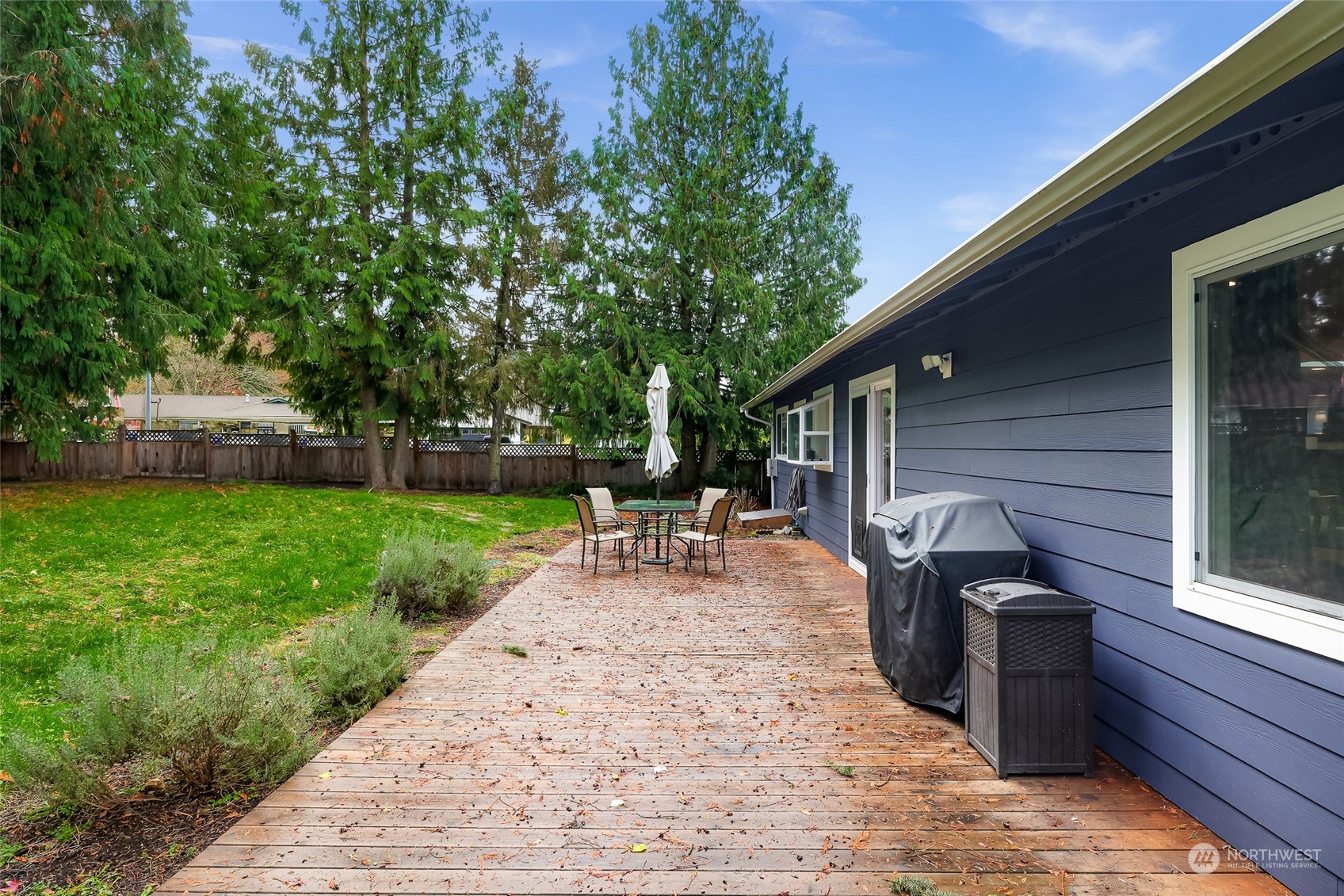 19227 29th Avenue Southeast Bothell, WA 98012 - Photo 33 of 38 Gallery Image 33
