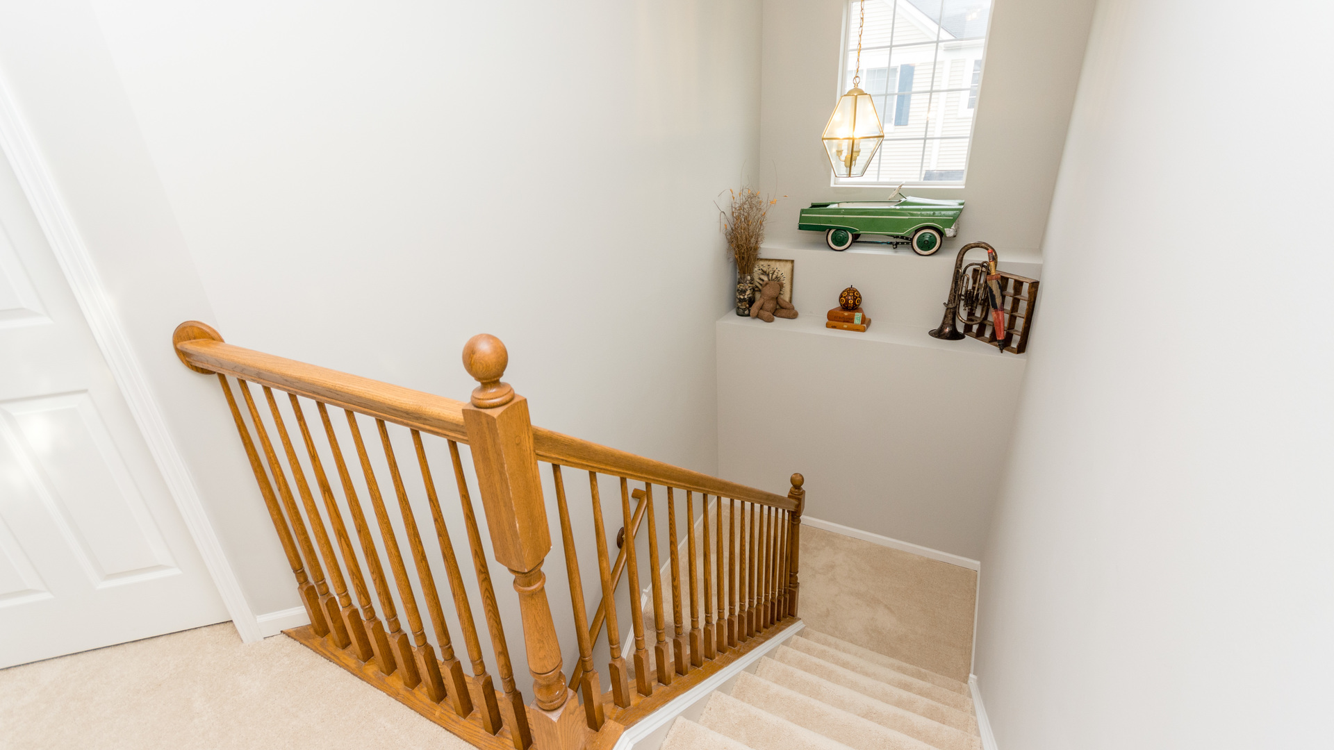 141 Enclave Circle, Unit B Bolingbrook, IL 60440 - Photo 23 of 41 a view of a hallway