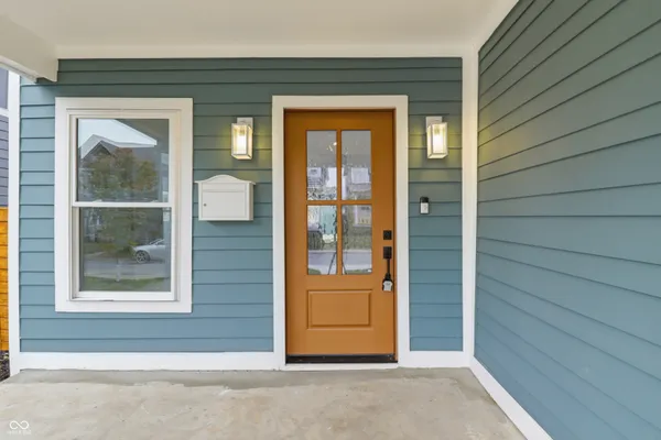 $495,000 | 2022 Carrollton Avenue, Indianapolis, IN 46202