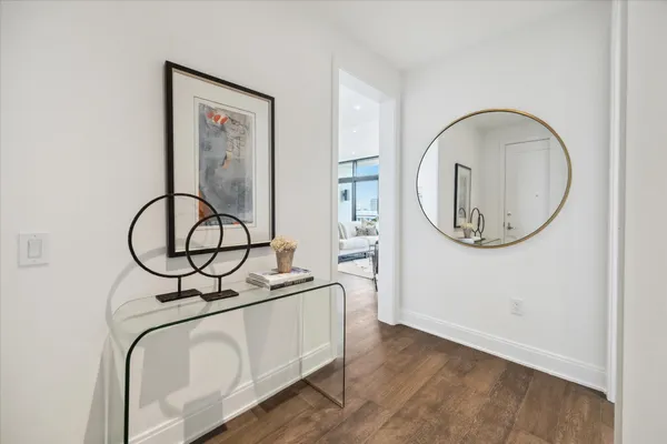 $995,000 | 2323 West Main Street, Unit 603, Houston, TX 77098