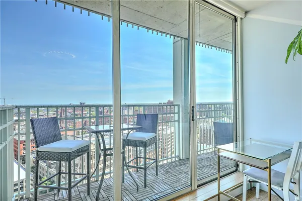 $3,950 | 1 West Exchange Street, Unit 2107, Providence, RI 02903