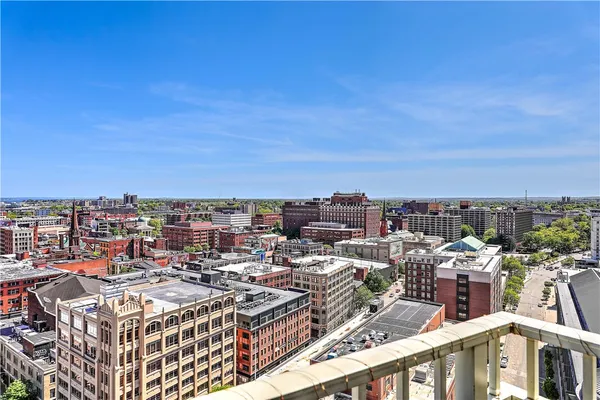 $3,950 | 1 West Exchange Street, Unit 2107, Providence, RI 02903