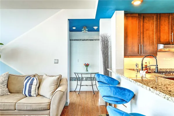 $3,950 | 1 West Exchange Street, Unit 2107, Providence, RI 02903