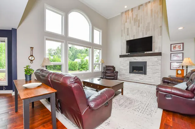 $775,000 | 5284 Green Pine Lane, Kalamazoo, MI 49009