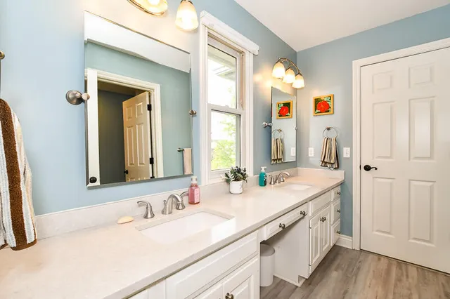 $775,000 | 5284 Green Pine Lane, Kalamazoo, MI 49009